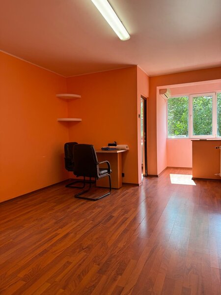 Dristor Garsoniera de vanzare - chiar la gura de metrou Dristor