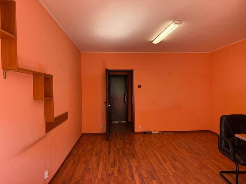 Dristor Garsoniera de vanzare - chiar la gura de metrou Dristor