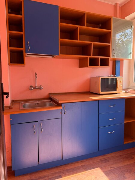 Dristor Garsoniera de vanzare - chiar la gura de metrou Dristor